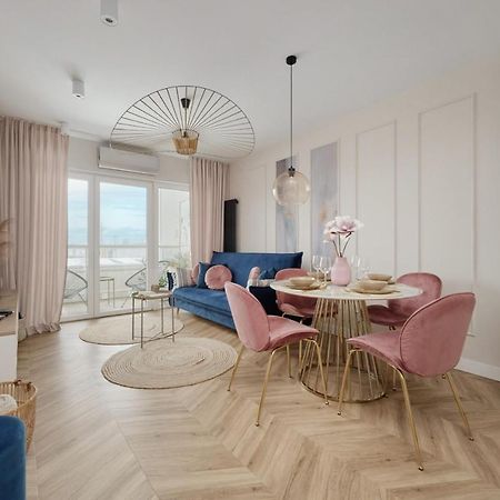 Elegant Apartment With Balcony Krakowska Wroclaw By Renters Prestige Exterior foto