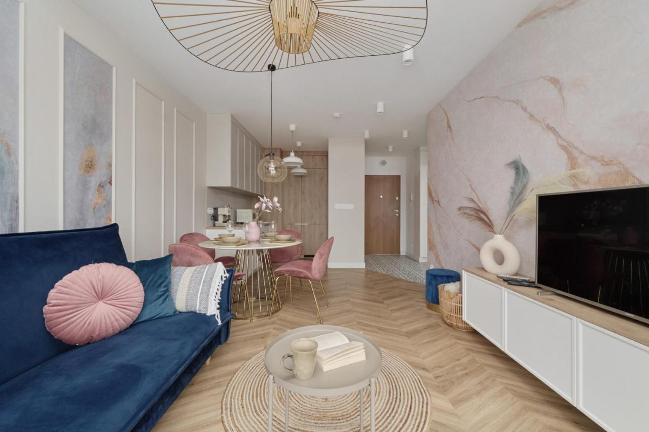 Elegant Apartment With Balcony Krakowska Wroclaw By Renters Prestige Exterior foto